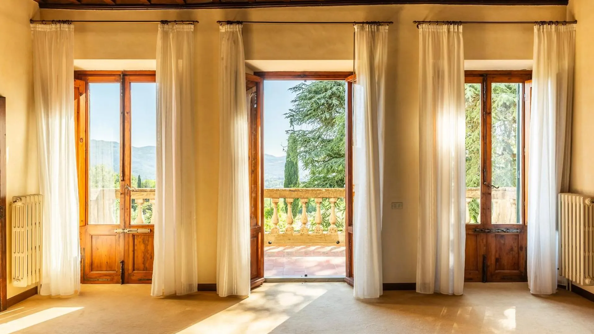 בית חווה ויקיו Agriresort & Spa Fattoria I Ricci איטליה